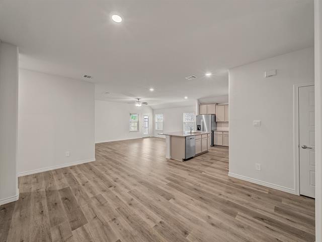 Foto del edificio - 9733 Tinsley St