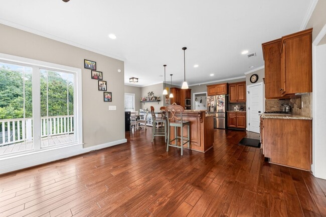 Building Photo - 9027 Cimarron Ct