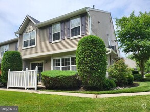 Building Photo - 1108 Coventry Way