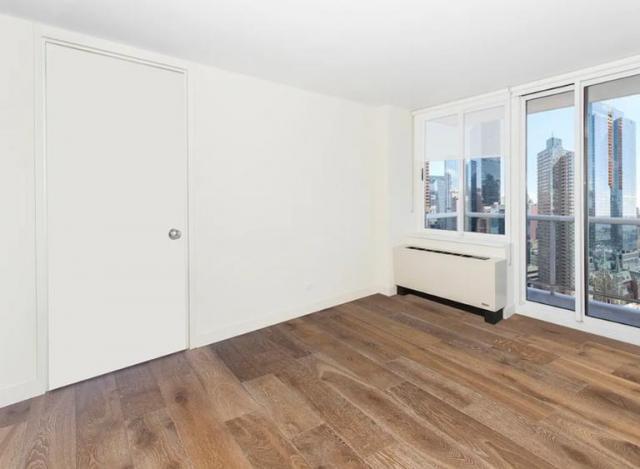 Building Photo - 2 bedroom in New York NY 10036