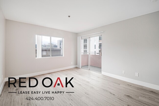 Foto del edificio - 6700 Franklin Pl