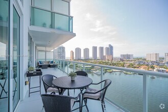 Building Photo - 400 Sunny Isles Blvd