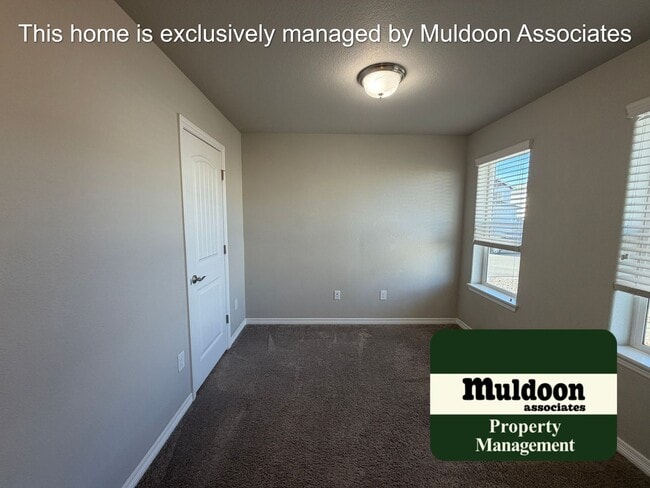 Photo - Newer build ready to move in! House