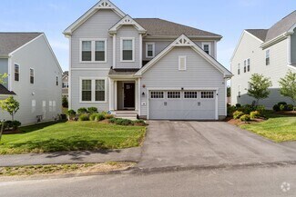 Building Photo - 20 Cherry Ln