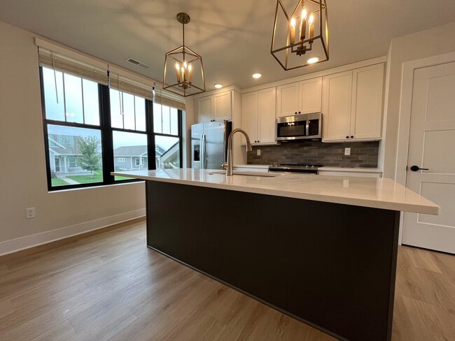 Foto del edificio - 2911 SW Prairie Trail Pkwy