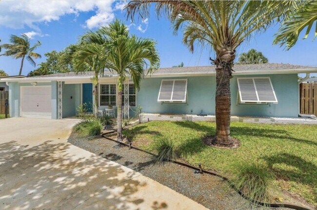 Frente - 18955 SE Fearnley Dr