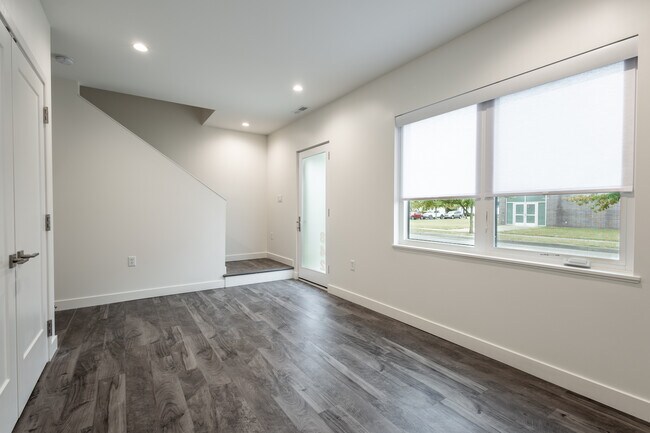 Foto del edificio - 814 7th St