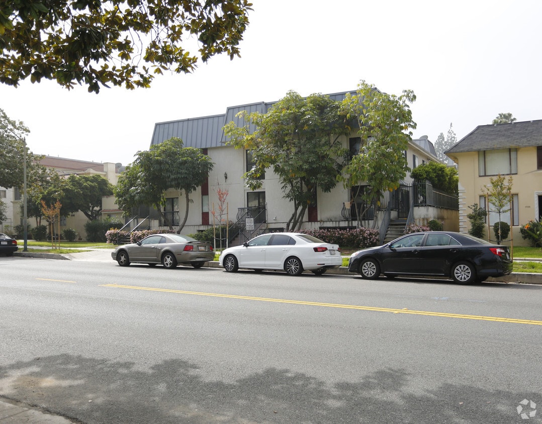 1708 E Glenoaks Blvd, Glendale, CA 91206 1708 E Glenoaks Blvd