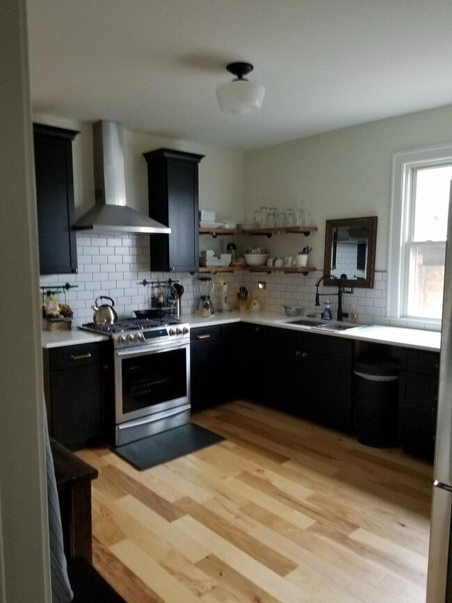 Building Photo - 5650 W 63rd Pl