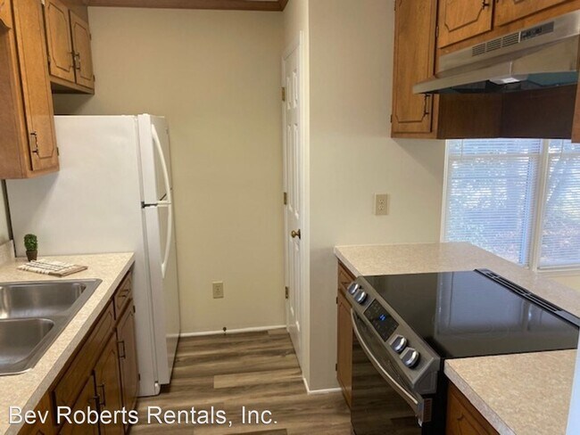 Foto del edificio - 2 br, 2 bath House - 116 Norwood Street