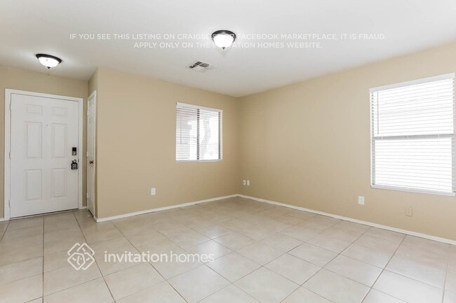 Building Photo - 10465 E Azalea Ave