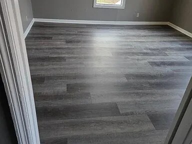 Foto del edificio - 1340 Rhodes St