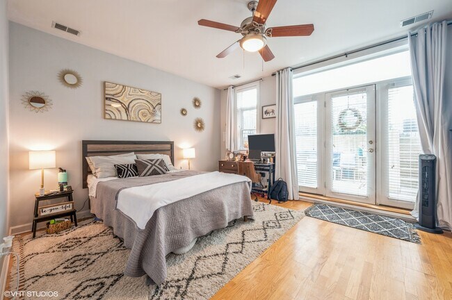 Foto del edificio - 413 N Noble St