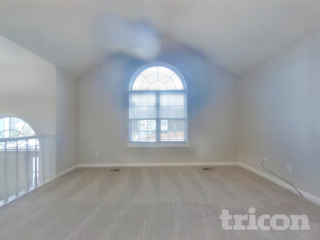 Foto del edificio - 217 White Pine Ln