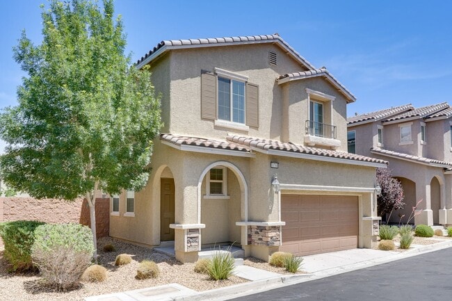 Building Photo - SOUTHWEST 3 BEDROOM HOME!