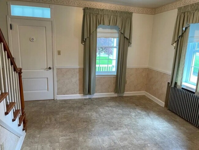 Foto del edificio - 3409 Division Hwy