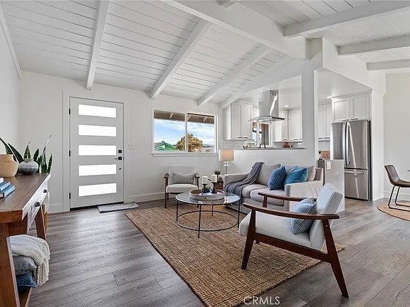 Foto del edificio - 243 Vista Ct