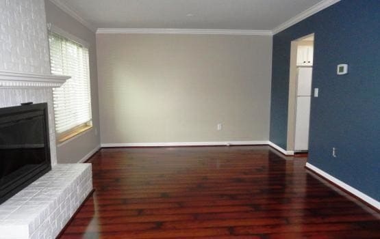 Building Photo - 726 Oakbrook Ridge Dr
