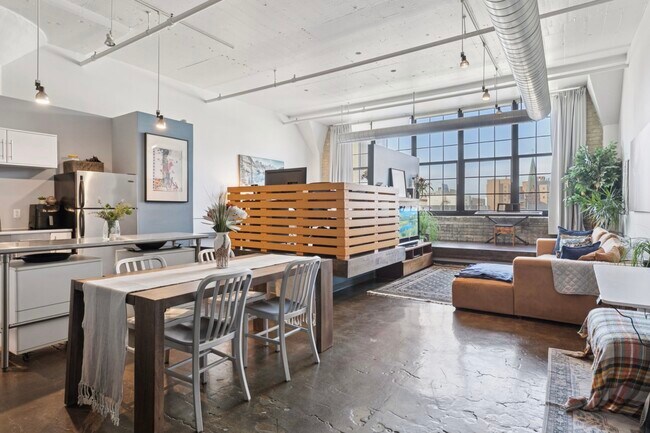 Foto del edificio - 500 Robert St N