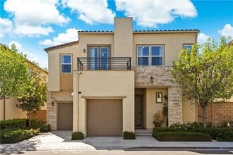 Building Photo - 539 Serrano Summit Dr