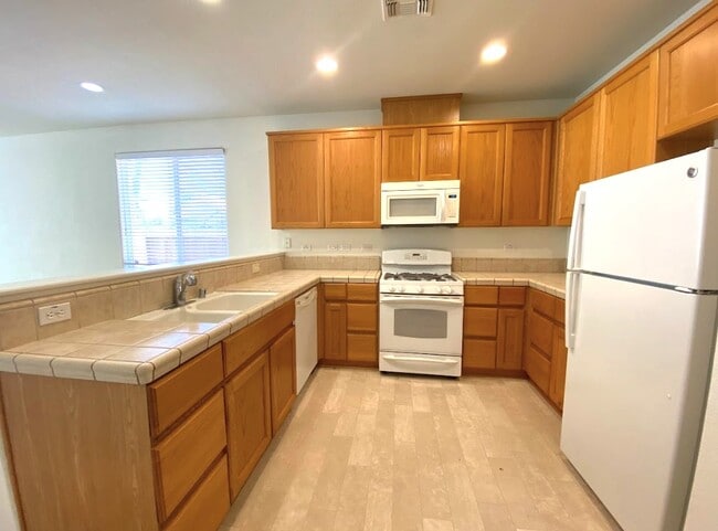 Building Photo - 436 Jacobs Dr