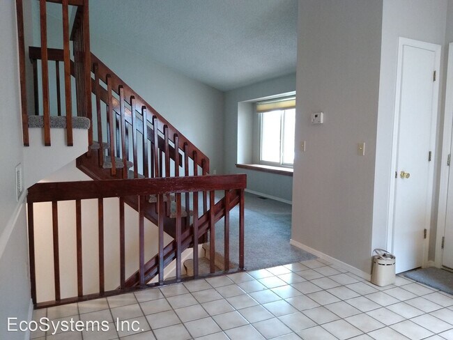 Foto del edificio - 4 br, 2 bath House - 351 S Jefferson Ave