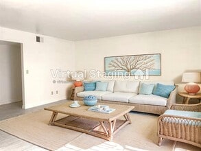 Building Photo - 5317 Indian River Dr