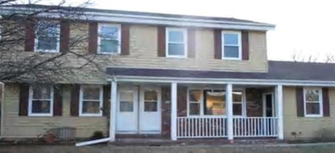 Exterior - Front - 981 Armour Rd