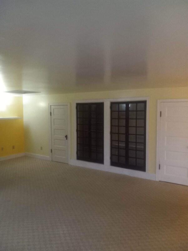 Building Photo - 2114 Robinwood Ave