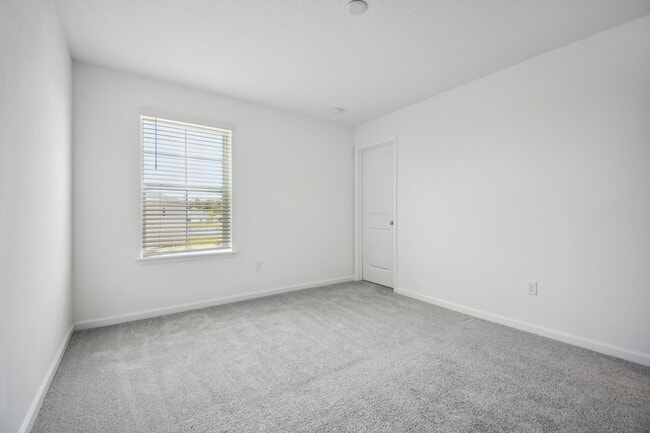 Building Photo - 2608 Lavender Loop