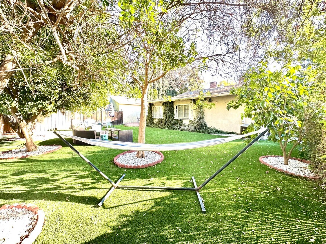 Primary Photo - 22105 Ybarra Rd