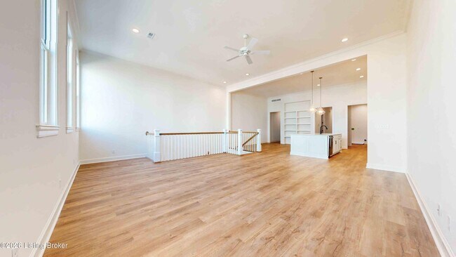 Foto del edificio - 6353 Meeting St