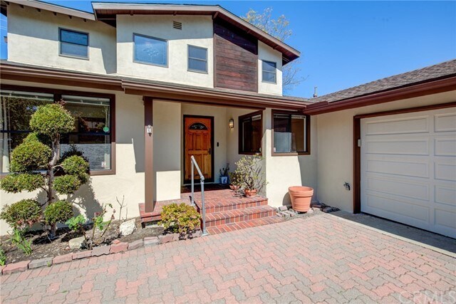 Foto del edificio - 26953 Springcreek Rd