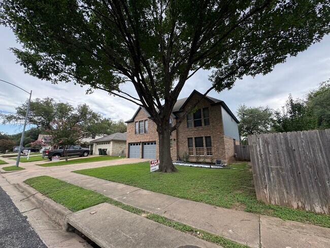 Building Photo - 7403 Napier Trail