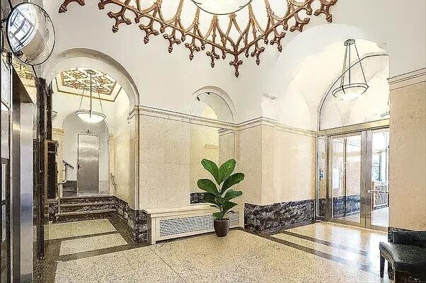 Foto del edificio - 315 Seventh Avenue