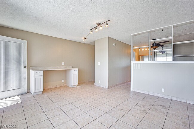 Building Photo - 4600 S University Center Dr