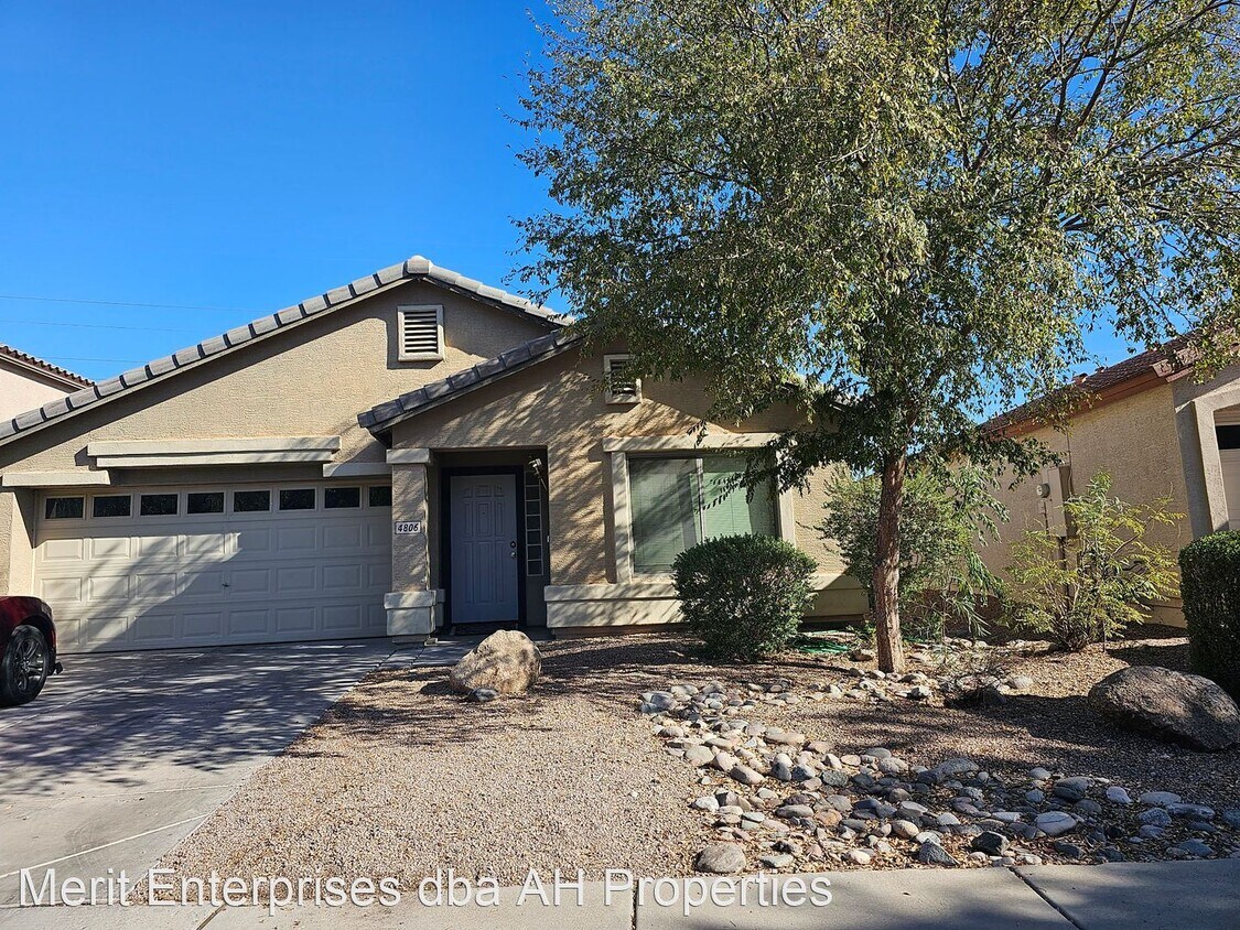 Primary Photo - 3 br, 2 bath House - 4806 W VALENCIA DR