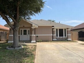 Building Photo - 821 Chalan Dr