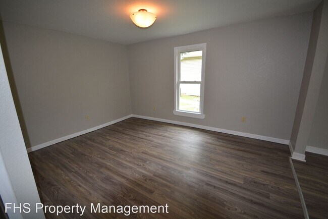 Building Photo - 3 br, 1 bath House - 2037 N Jefferson Ave