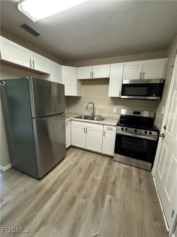 Foto del edificio - 1111 Palm Ave