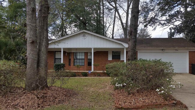 Building Photo - 754 Silver Maple Dr