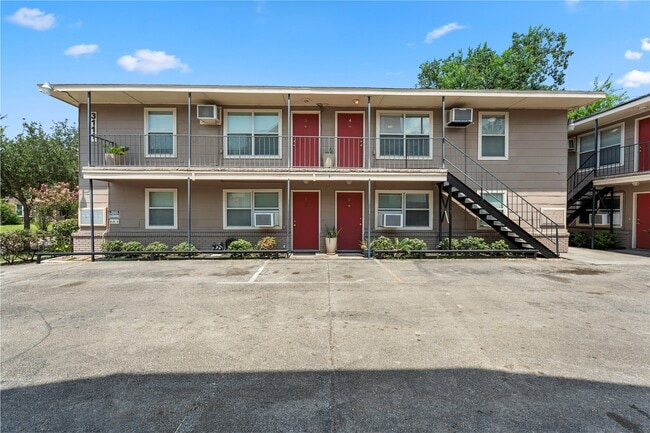 Building Photo - 3111 Arbor St