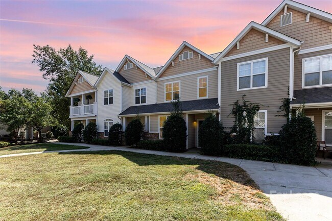 Foto del edificio - 11331 Dundarrach Ln