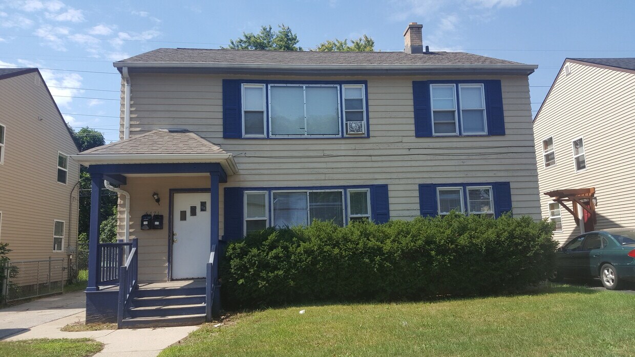 Primary Photo - 5471 N. Long Island Dr.