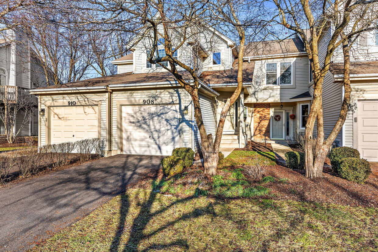 Primary Photo - 908 Prospect Ct