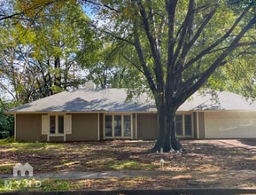 Building Photo - 2506 Cardigan Dr