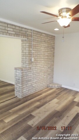 Building Photo - 5335 Bakersfield St