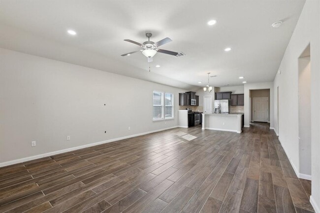 Building Photo - 108 Bright Star Ln