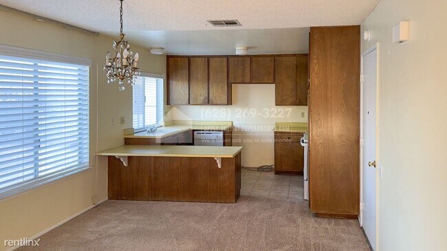 Building Photo - 2 br, 2 bath House - 27550 Grosse Point -