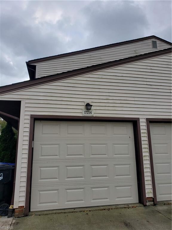 Building Photo - 17214 Sheldon Ct